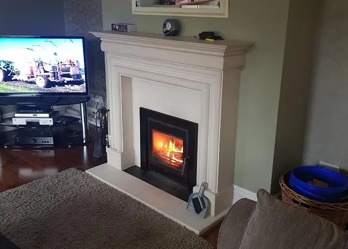 Ashbury Bed & Breakfast *